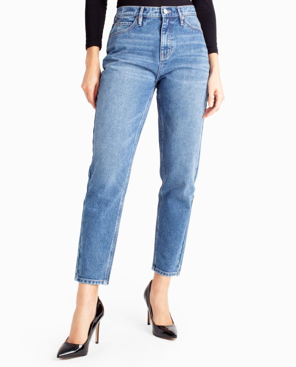 high rise taper leg jean